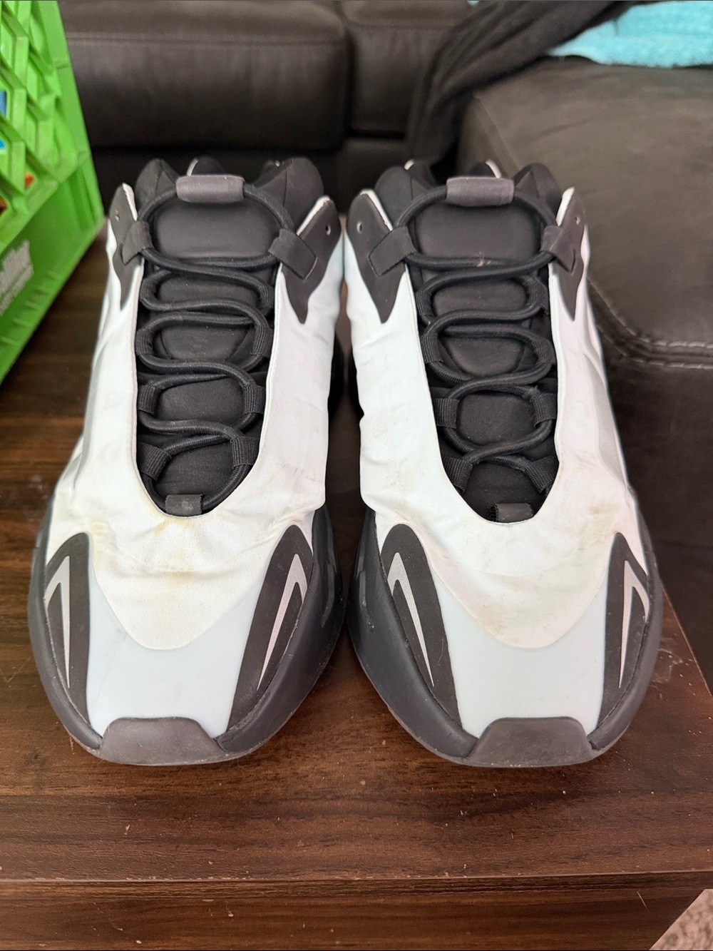 adidas Men's Yeezy 700 MNVN Blue Tint
